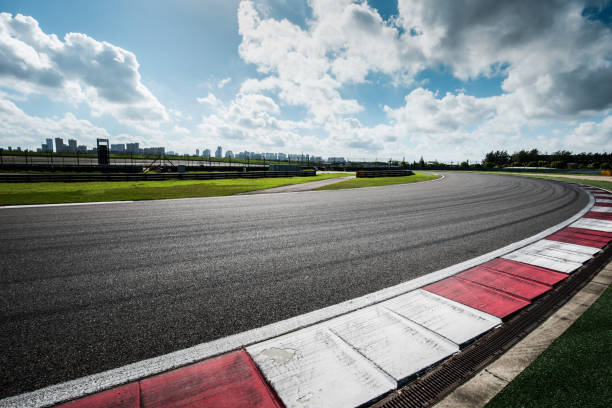 CIRCUIT
